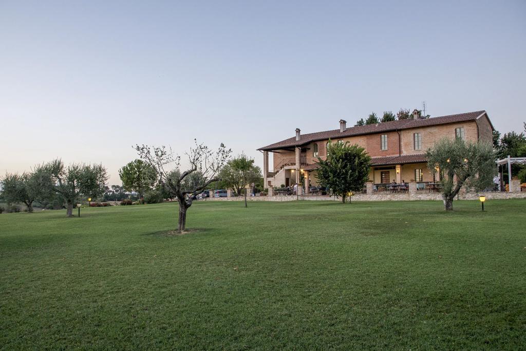 Agriturismo Il Tiro Castel del Piano  Exterior photo